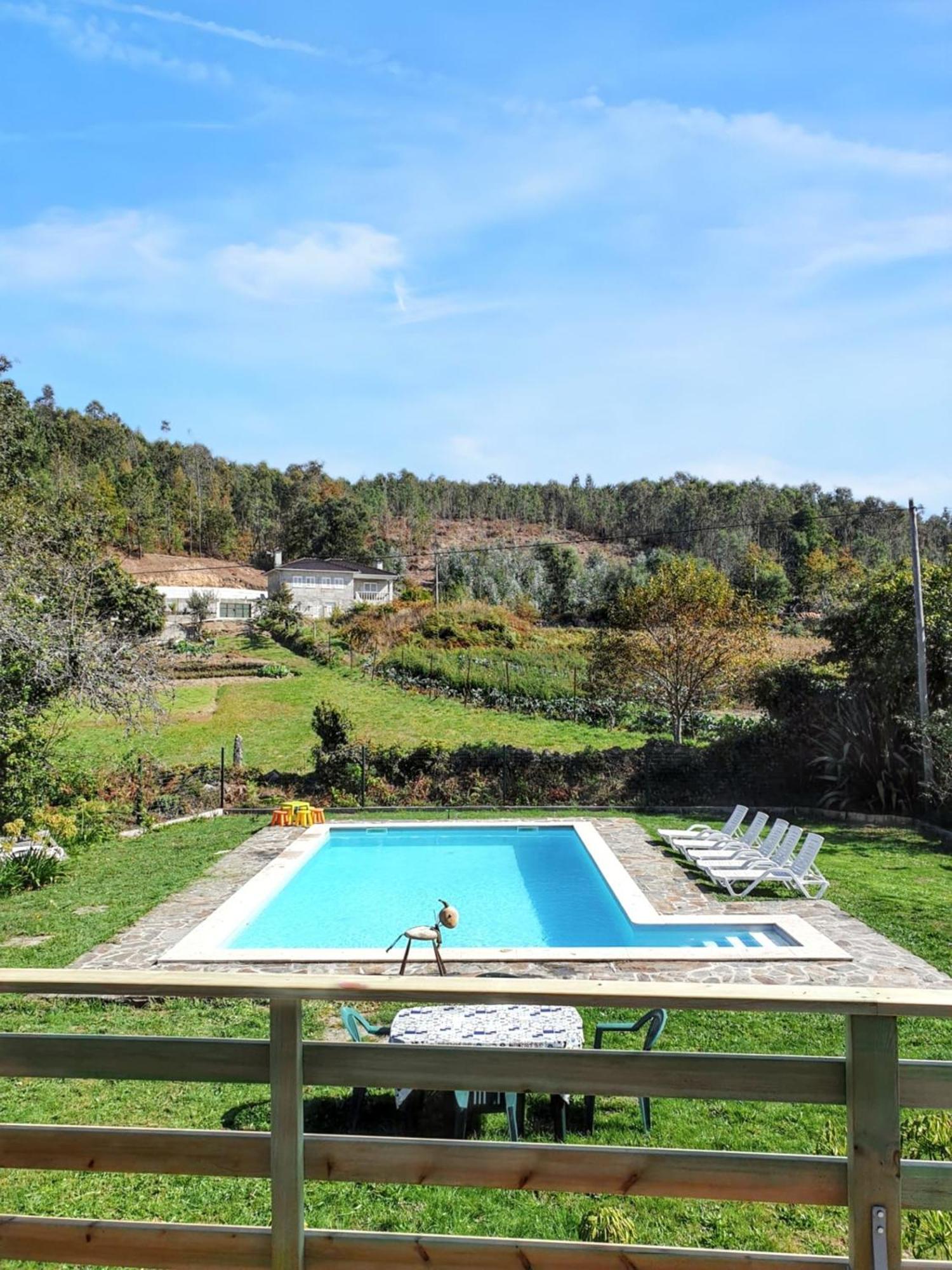 Urgueira  Welcoming House With Mountain View In Agueda Shared Poolヴィラ エクステリア 写真